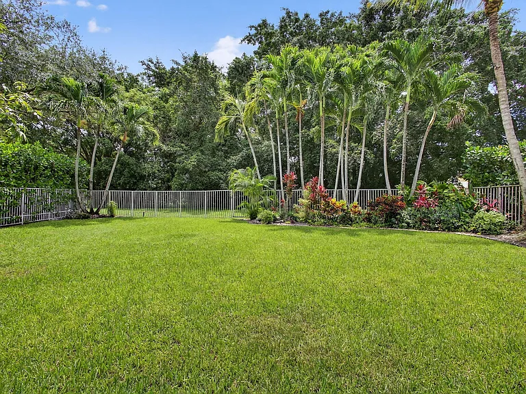 3738 Old Lighthouse Cir #SEASON RENTAL — Photo 79
