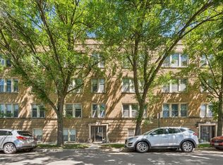 2152 W Ainslie St #D2, Chicago, IL 60625