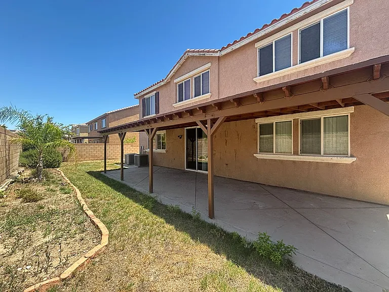 44321 Sunmist Ct — Photo 33