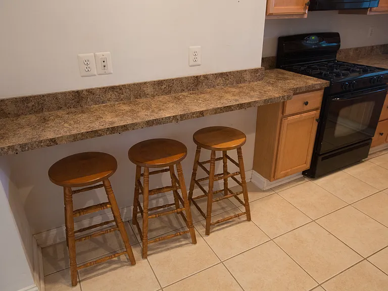 716 Berry St — Photo 12