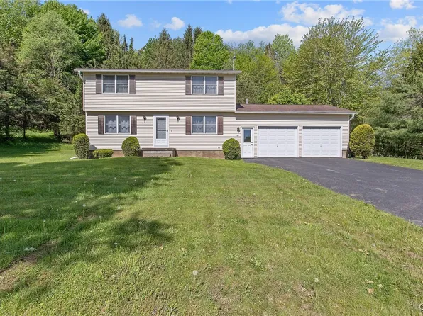 77 Fravor Rd, Mexico, NY 13114