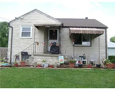 423 15th Ave photo 1