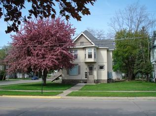 801 4th St NW, Austin, MN 55912