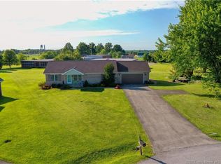 42 Hillwood Dr, Milton, KY 40045