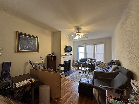 4th image of 1234 N Wolcott Ave #1