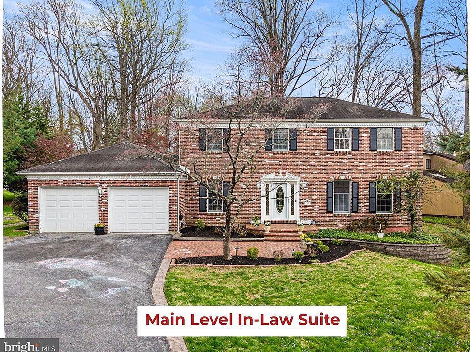1st image of 354 Brookwood Dr