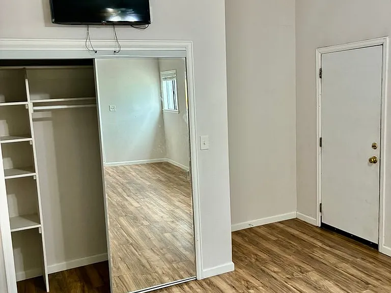1342 N Washington Ave #1342 — Photo 12