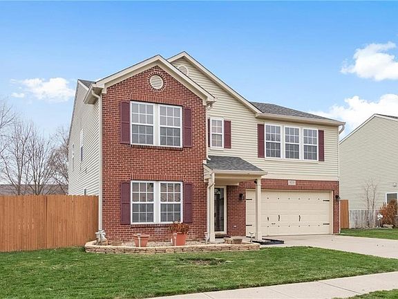 2nd image of 10210 Tournon Dr
