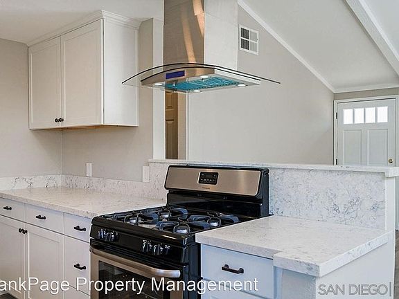 3rd image of 1364 Naranca Ave