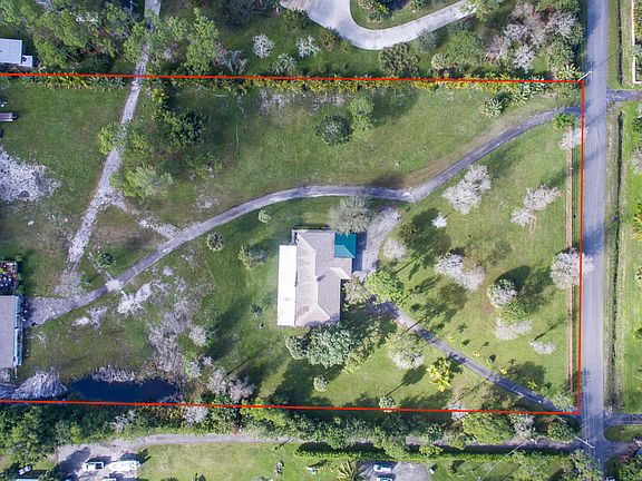 5th image of 10718 Anderson Ln