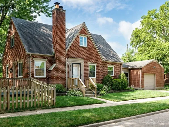 816 Gainsborough Rd, Dayton, OH 45419