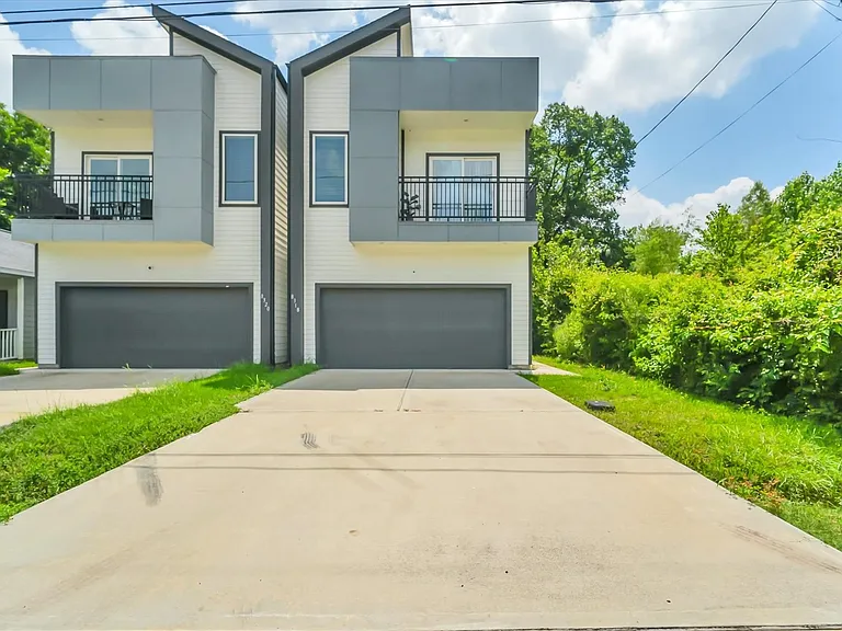 8318 Sunnyhill St — Photo 1