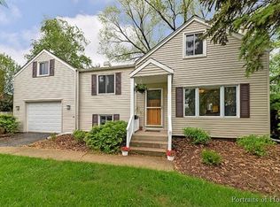 257 Chesterfield Ave, Glen Ellyn, IL 60137