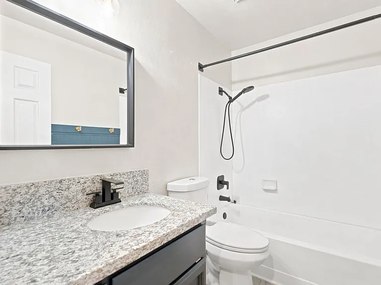 8034 Fairlands Way — Photo 14