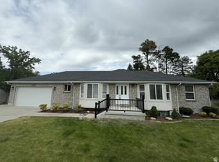 1901 E Frontier Rd, Holladay, UT 84121