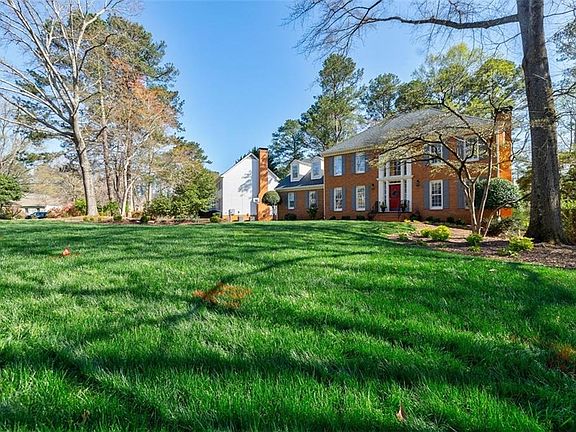 3rd image of 653 Bostic Hill Ct SE