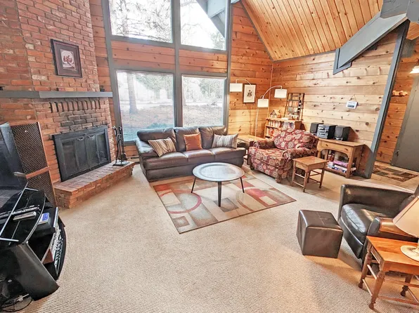 (undisclosed Address), Sunriver, OR 97707