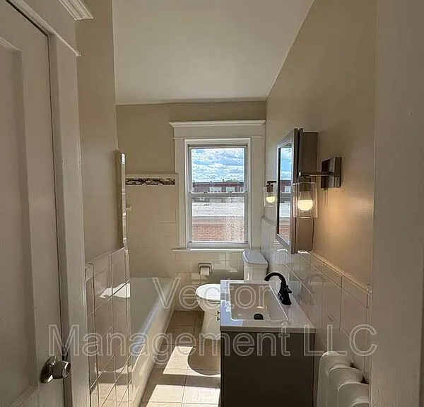 173 Elm St #B31 — Photo 6