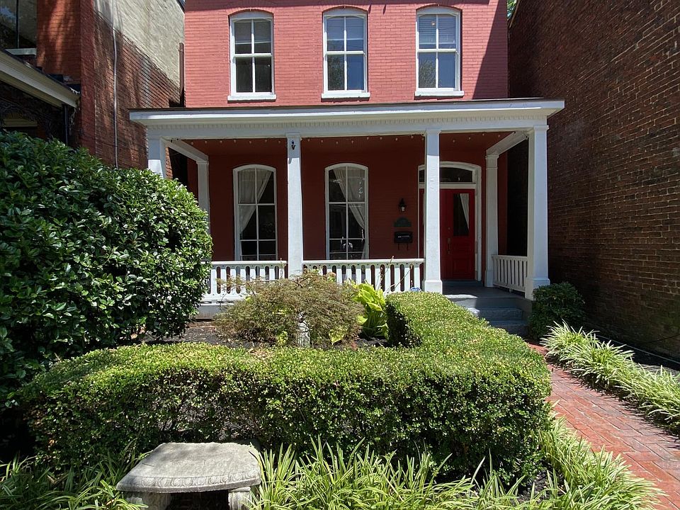 1st image of 304 W Clay St #A