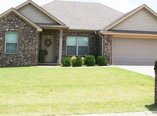508 Wycliffe Dr, Searcy, AR 72143