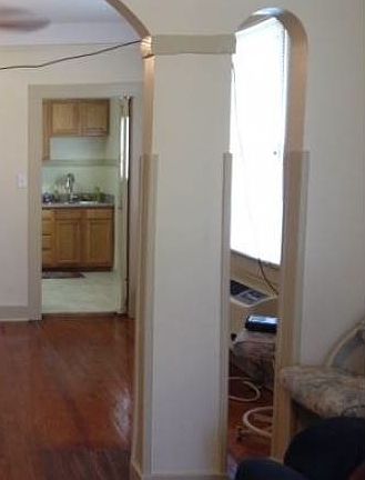 4th image of 2402 Jasmine St