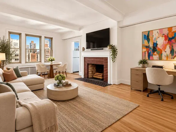 315 East 68th Street image 1 of 7