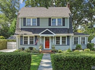 121 Washington Ave, Morristown, NJ 07960