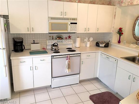 5th image of 484 Belina Dr #5