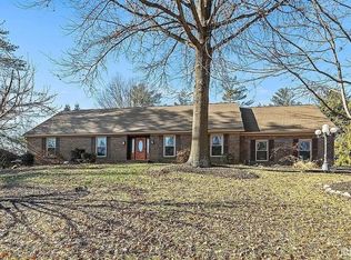 6946 Tonia Ct, Evansville, IN 47710