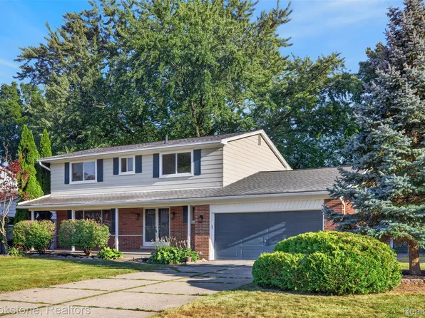 16072 Wrotham Ct, Clinton Township, MI 48038