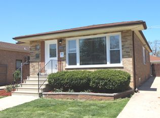 1320 W 97th St, Chicago, IL 60643