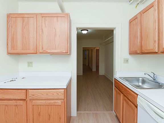 5th image of 4869 N Talman Ave #H
