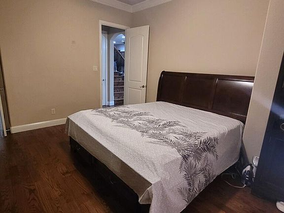 Primary en-suite