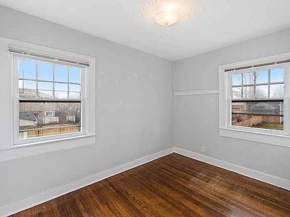 4th image of 3926 N College Ave #26