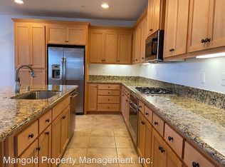 210 9th St, Marina, CA 93933