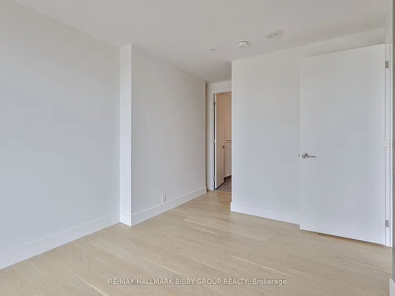 1414 Bayview Ave #204 — Photo 15