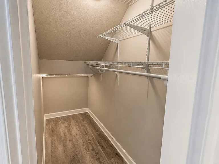 101 Sunset Cir — Photo 9