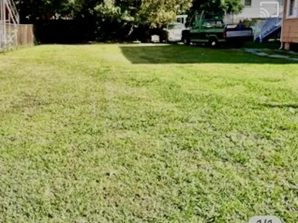 2319 Peniston St, New Orleans, LA 70115