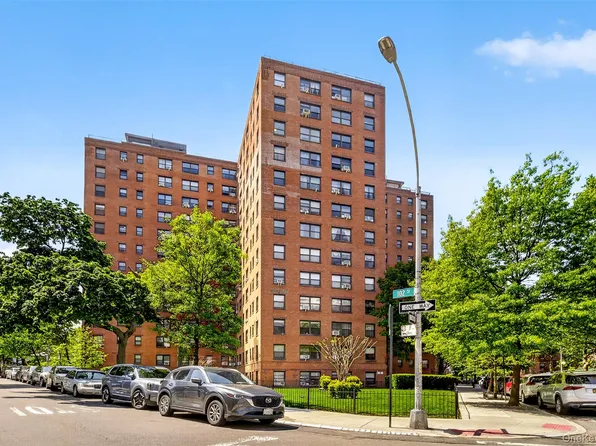 99-72 66th Rd #7F, Rego Park, NY 11374