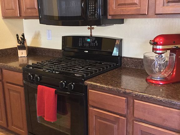4th image of 1353 E Jeanne Ln