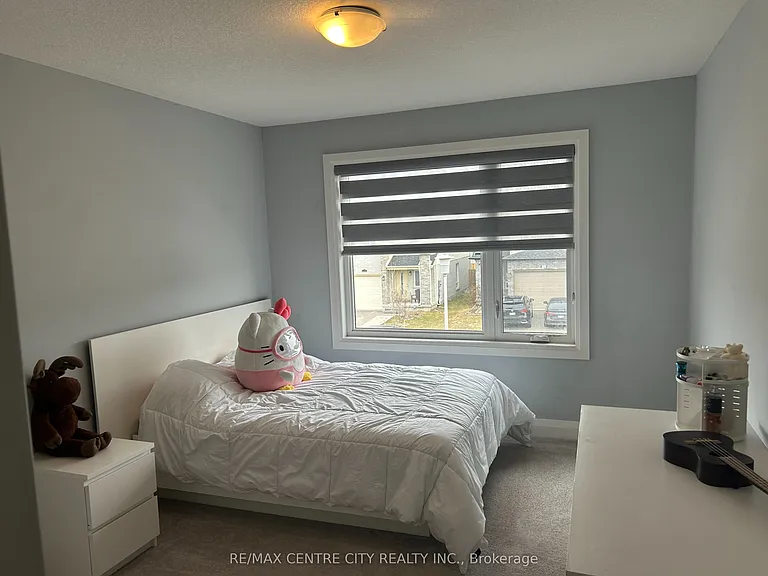 751 Freeport St — Photo 19