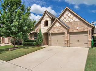 9824 Mullins Crossing Dr, Fort Worth, TX 76126