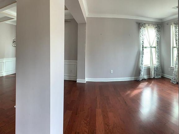 Formal dining and formal living