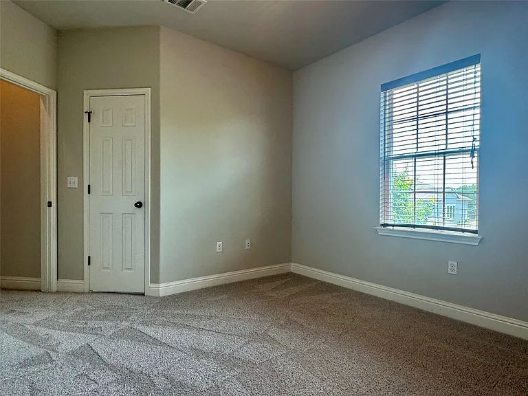 12524 Ondara Dr — Photo 28