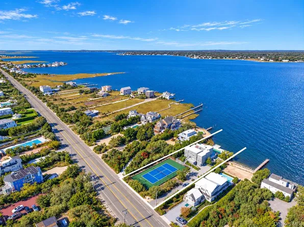 https://photos.zillowstatic.com/fp/df794dff4279fa6a4585c68a5b90d243-p_e.webp