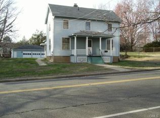 143 Huntington Tpke, Bridgeport, CT 06610