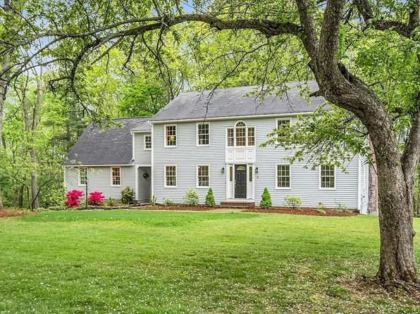 16 Tallard Rd, Westford, MA 01886