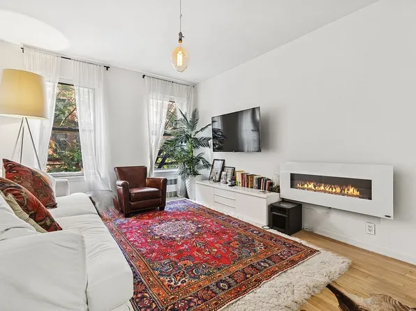 512 E 83rd St #2A, New York, NY 10028