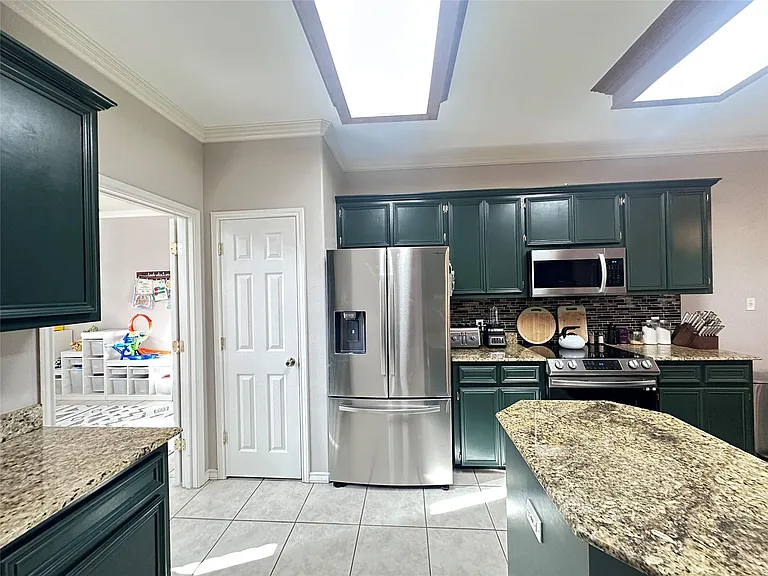 6321 Oso Pkwy — Photo 14