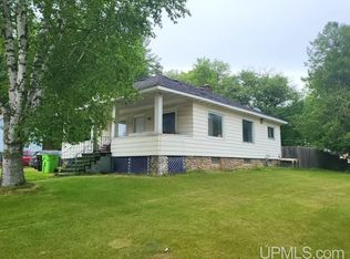 841 Main St, Niagara, WI 54151